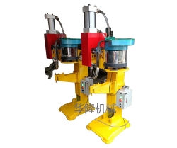 鉚釘機(jī) 鉚釘機(jī)